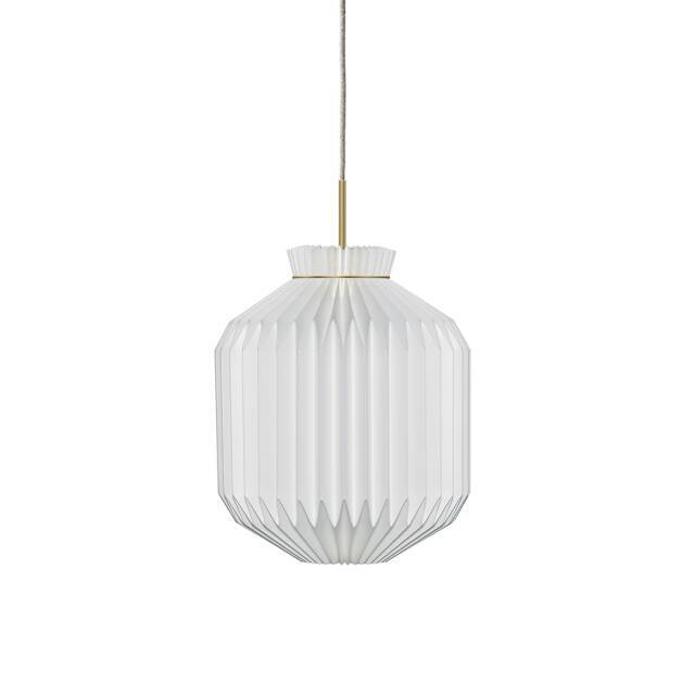 デンマーク王室御用達ブランド「LE KLINT（レ・クリント）」の照明2モデルが日本に上陸