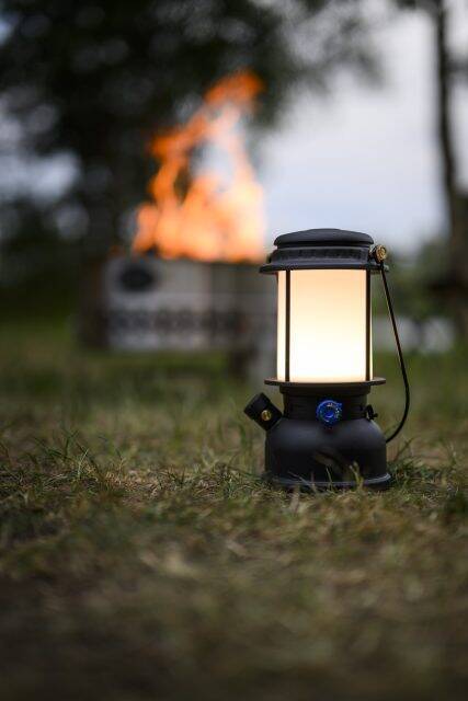 ドイツ発のLEDランタン「Petromax LM500」が新登場。伝統的なデザインと最新技術が融合