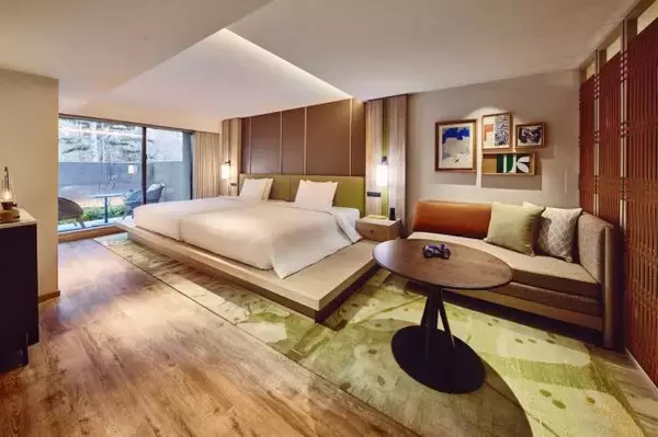 「浅間山の自然に囲まれた別荘体験を提供する「ホテルインディゴ軽井沢」誕生」の画像