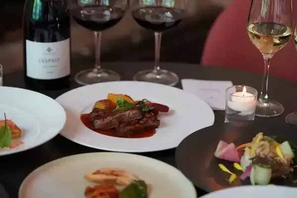 「余市のワインと食材を楽しむイベント。「UNWIND HOTEL & BAR 小樽」にて開催」の画像