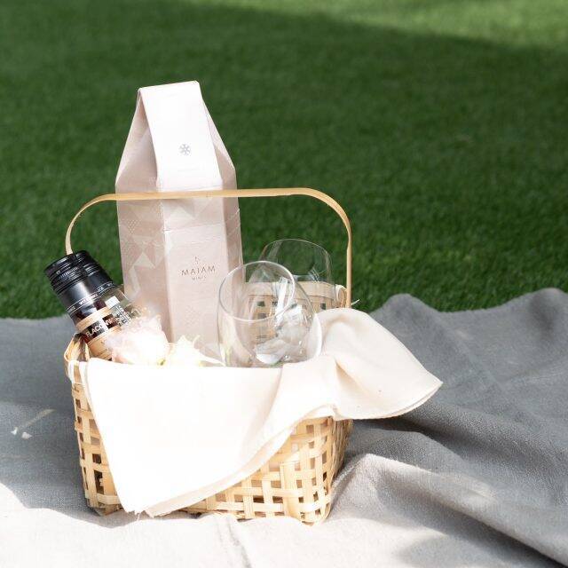 さまざまなワインを手軽に楽しむ。「MAIAM WINES」がセレクトした春限定の7本セット