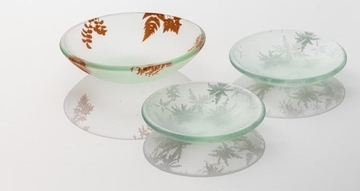 世界中のグランメゾンが愛用するガラス器「ILAKÉ」の芸術家が初来日。記念の限定特別頒布会を開催