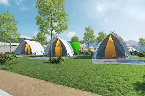 「【静岡・島田】廃校をフルリノベーションしたグランピング施設が3月誕生」の画像