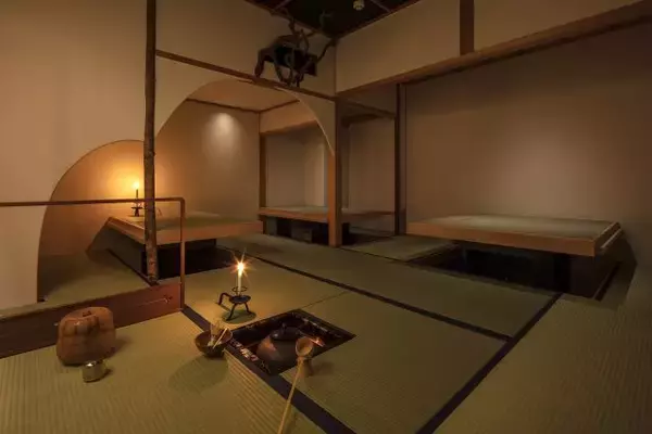 都会の茶室で茶事を愉しむ「南青山 即今」。「夕陽茶会」の懐石を再現した11月のコースと勉強会