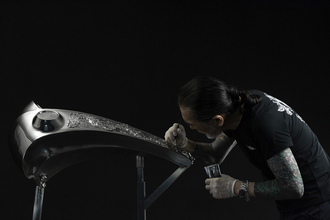 東京・天王洲アイル｜世界の富裕層を魅了するクワイ華氏の作品が集結。3日間限定の個展が開催
