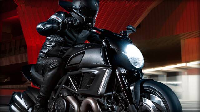 映画 ルパン三世 のスペシャルバイク Ducati 峰不二子モデル 発表 14年8月18日 エキサイトニュース