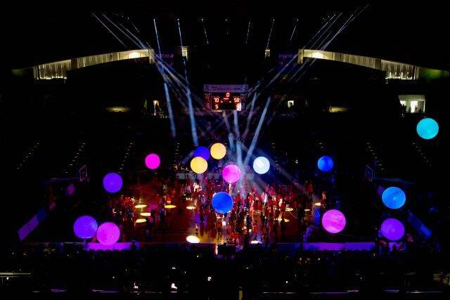 チームラボ×バスケ！デジタル演出でバスケを応援「舞洲エヴェッサパーク チームラボ４Ｄステージ 2018-19」まもなく公開