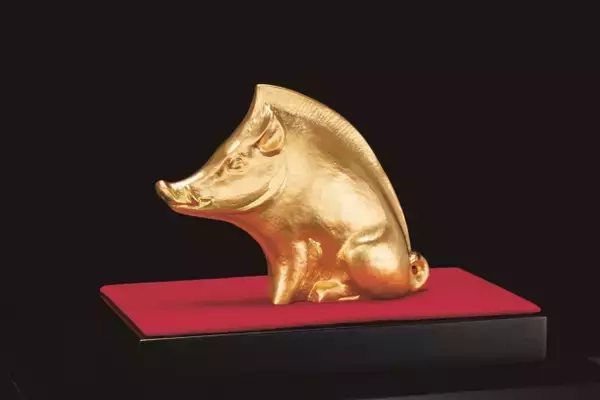 貴金属の老舗 GINZA TANAKAが来年の干支「亥」や縁起物の純金製小物を 