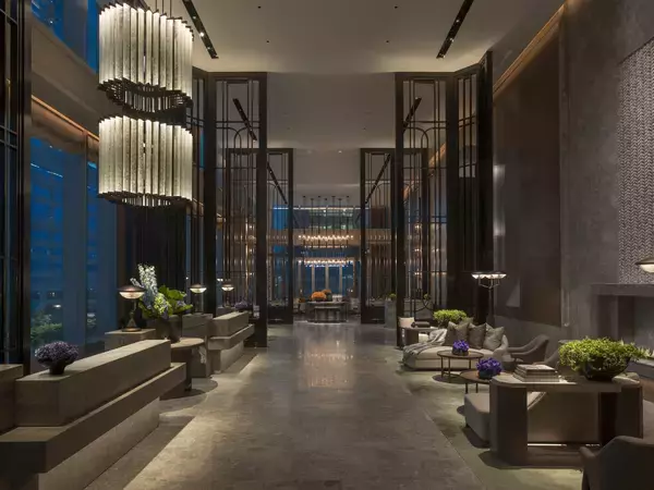 「香港で最上級のステイを楽しむホテル【セントレジスホテル香港】オープン」の画像