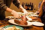 「豪快に塊の肉を捌いてシェアしよう！食べることを楽しむレストラン「炉窯ステーキ煉瓦」オープン」の画像2