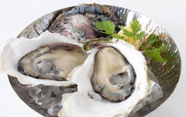 旬を迎える岩牡蠣を満喫 6月9日は ゼネラル オイスターの岩牡蠣の日 19年6月9日 エキサイトニュース