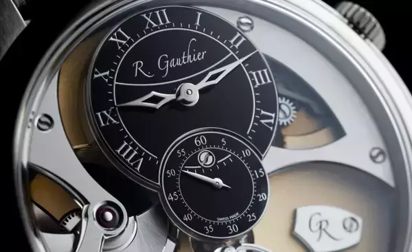 「愛好家のための究極の時計「ローマン・ゴティエ」から初の18Kホワイトゴールドモデル」の画像