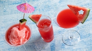 涼感たっぷり。季節限定「スイカ」のカクテル