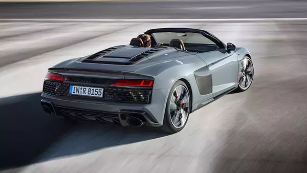 「アウディ史上最強の620psを発揮する「R8クーペ／スパイダー」が登場！」の画像