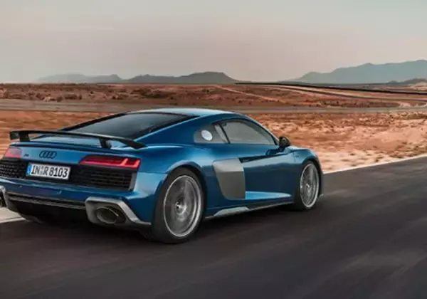 「アウディ史上最強の620psを発揮する「R8クーペ／スパイダー」が登場！」の画像