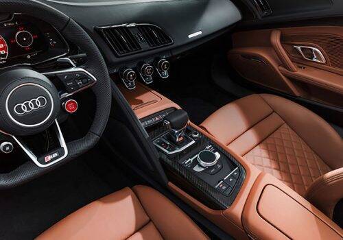 アウディ史上最強の620psを発揮する「R8クーペ／スパイダー」が登場！