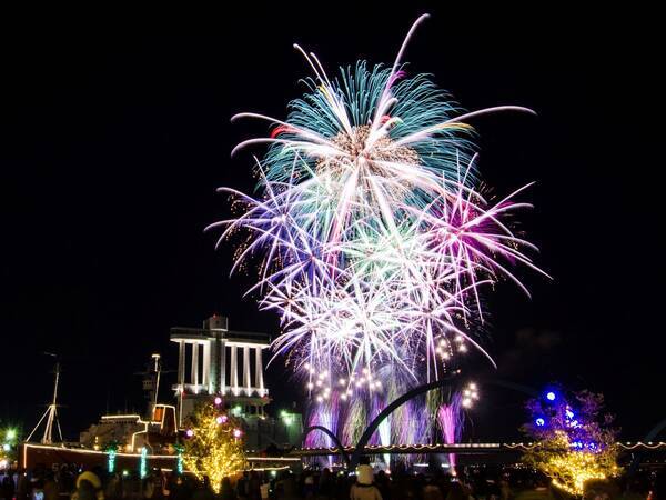 クリスマスデートはこれ 名古屋が誇る花火大会観覧チケット付き Isogai花火劇場 In 名古屋港 観覧宿泊プラン 19年12月11日 エキサイトニュース