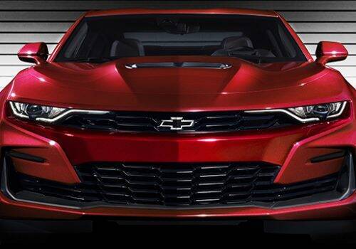 唯一無二の存在感！　マッスルカーの雄「カマロ」がフロントフェイスを刷新