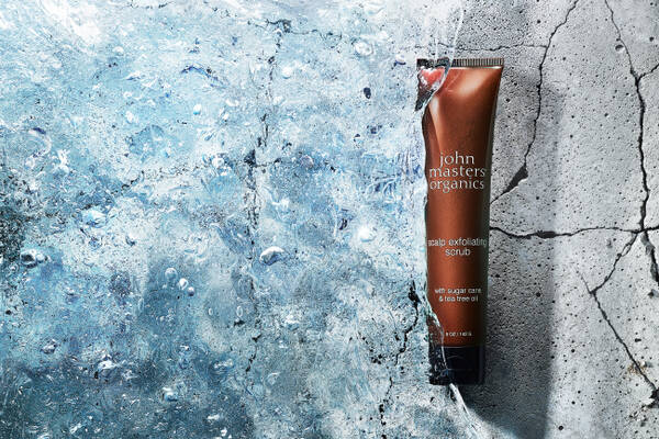 プレシャンプーで美髪に導く頭皮用スクラブとは ジョンマスターオーガニックより登場 年7月10日 エキサイトニュース