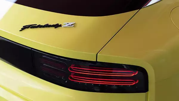 「新型「フェアレディZ」に胸アツ！　V6ツインターボ＋6速MTを搭載！」の画像