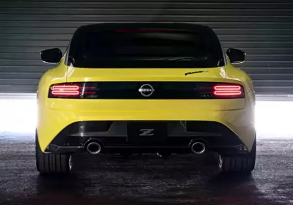 「新型「フェアレディZ」に胸アツ！　V6ツインターボ＋6速MTを搭載！」の画像