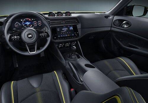 新型「フェアレディZ」に胸アツ！　V6ツインターボ＋6速MTを搭載！