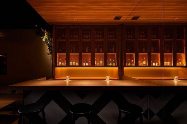 歌舞伎町でラグジュアリーなプライベートな空間を提供する Garden Kujira Vip Lounge 21年1月9日 エキサイトニュース