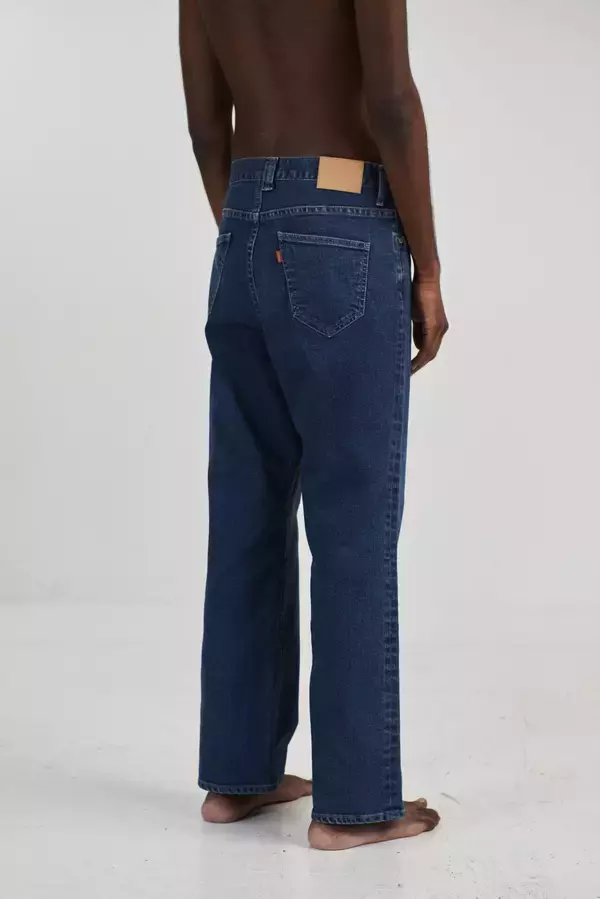 「フィット感抜群！FACTOTUMとESTNATIONによる、コラボレーションデニム登場」の画像