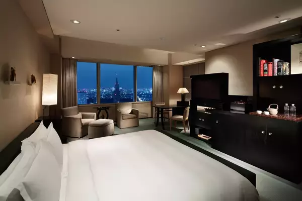 豪華ホテルで非日常空間を楽しもう。パークハイアット東京の特別宿泊プラン