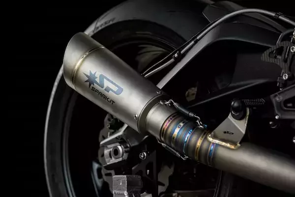 「BSB「英国スーパーバイク選手権」に参戦するトライアンフ新型バイク発表」の画像