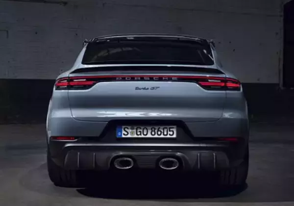 「0-100km/h加速＝3.3秒！ターボの上をいく「カイエン ターボGT」が登場」の画像