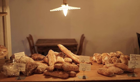 パンの定期便「パンスク」が茨城のベーカリーカフェ「パンヤ・クルート」と提携