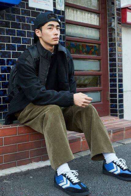 70年代ハンドボールシューズをインスパイア ヒュンメル ヘリテージスニーカー 21年11月4日 エキサイトニュース