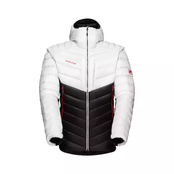 「登山やクライミングで大活躍するウェア。マムートのパフォーマンス・コレクション」の画像