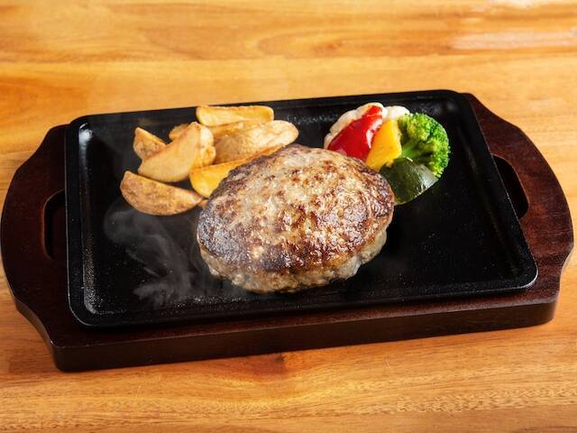 名古屋、噂の肉カフェ「NICK STOCK」mozoワンダーシティに誕生