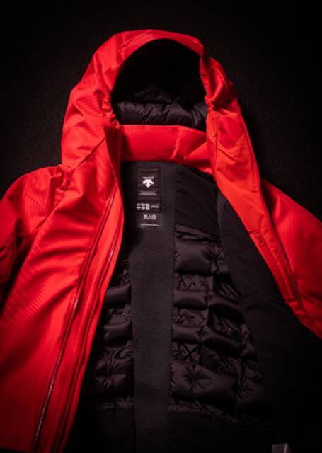 デサントの水沢ダウンが進化した「DESCENTE MIZUSAWA DOWN JACKET “ALPINE”」