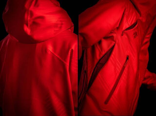 デサントの水沢ダウンが進化した「DESCENTE MIZUSAWA DOWN JACKET “ALPINE”」