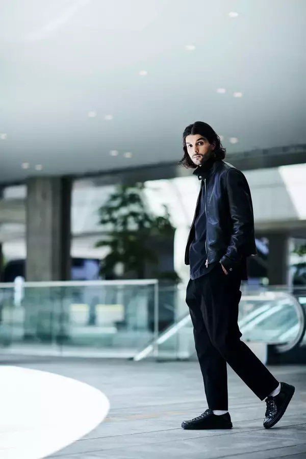 「銀座＆福岡のバーニーズ ニューヨークでレザーアウターウェアのオーダーイベント開催」の画像