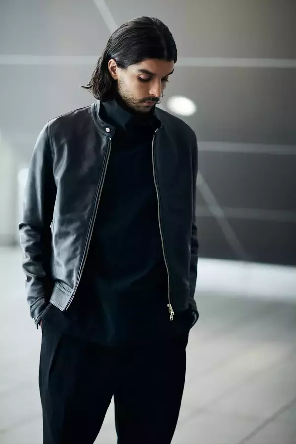 「銀座＆福岡のバーニーズ ニューヨークでレザーアウターウェアのオーダーイベント開催」の画像