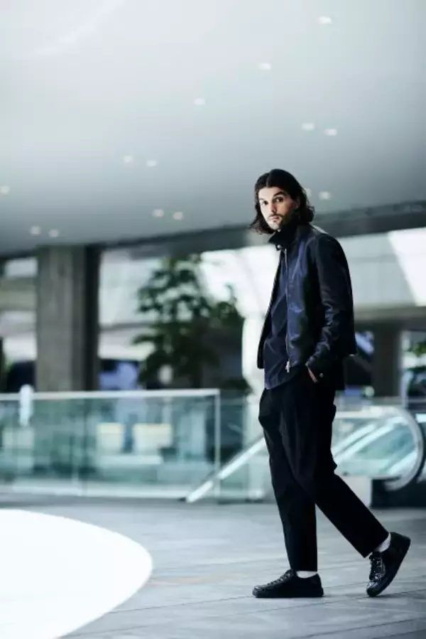 「銀座＆福岡のバーニーズ ニューヨークでレザーアウターウェアのオーダーイベント開催」の画像