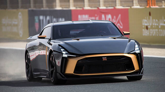 世界限定50台のプレミアムな Gt R が 真冬の銀座を彩る 21年12月28日 エキサイトニュース