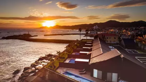 「千葉県鴨川市に温泉・プライベートプール付きラグジュアリーリゾートがオープン」の画像