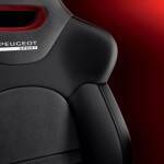 前と後ろでクルマが違う!? プジョーから斬新過ぎる「208GTi」が登場