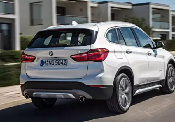 「ついに「BMW X1」がフルモデルチェンジ！ 大胆でスタイリッシュなデザインに進化」の画像
