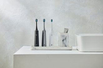 正しい歯磨きを、スイングで。Noendの電動歯ブラシが“45度バス法”を自動再現