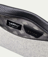 ETiAM×EMMETI｜東京とフィレンツェの美学を融合したシュリンクポーチ＆キャンバスポーチ