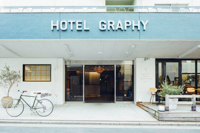 台東区「HOTEL GRAPHY 根津」でプライベートシアターの没入感を楽しむ