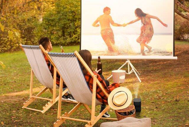 【まとめ】自宅で動画鑑賞を楽しむならコレ。高輝度・高解像度で映画やドラマを楽しめる優秀プロジェクター5選