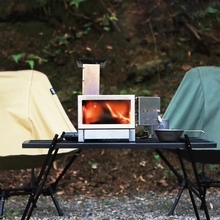 テーブルの上で炎を見ながら3WAY調理！VASTLANDの「クッキング ミニ薪ストーブ」