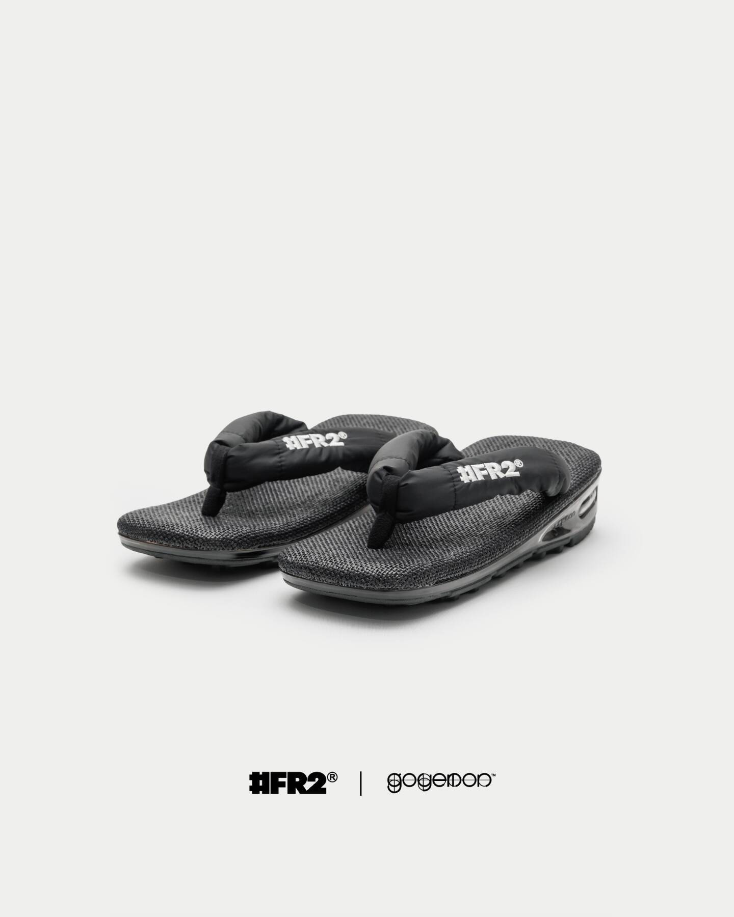 goyemon×#FR2がコラボ。アバンギャルドな魅力を放つ特別な「unda-雲駄-」2色が発売